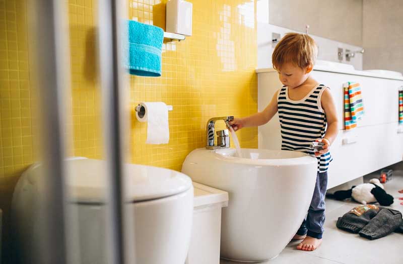 Çocuklara Tuvalet Eğitimi Nasıl Verilir